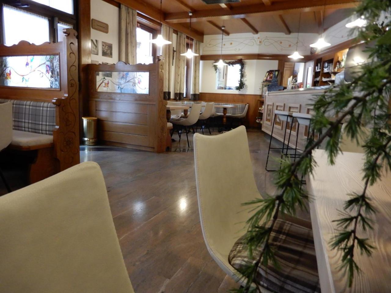 Hotel Al Cervo تيزيرو المظهر الخارجي الصورة